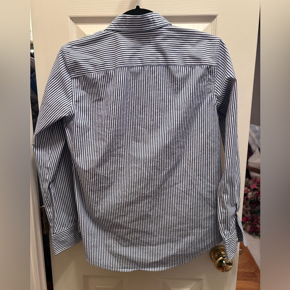 Lauren Ralph Lauren White w/Navy Blue Stripe Fitted Button Down Top. Size S - Picture 3 of 7